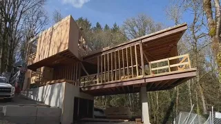 Modern House Part 16- Finish upper floor walls, set roof beams and roof joists