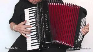 Scandalli Air 1 accordion demonstration
