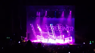 Foreigner - Waiting for a girl like you - White River Amphitheater July 27, 2018