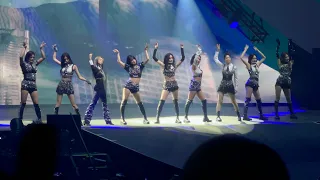 230612  TWICE (트와이스)  SET ME FREE (eng. ver)  READY TO BE Oakland D1