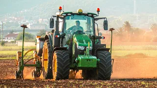 John Deere 6120M | Corn Planting