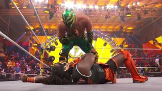 Axiom ataca a Scrypts- WWE NXT 04/04/2023 (En Español)