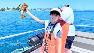 Lucky Catch Cruise- Portland Maine- How to catch Lobsters