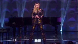 "Soyez sexy mais pas trop maligne": la leçon féministe de Madonna aux Billboard