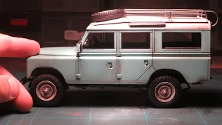 Revell 1:24 Land Rover Series III LWB (Full Build Video)