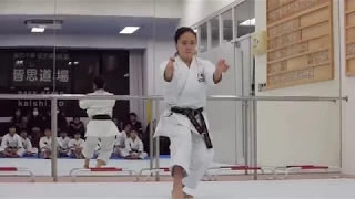 2.4 Shotokan Kata Unsu