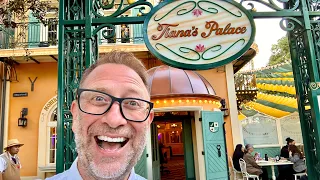 Disneylands Tiana’s Palace SNEAK PREVIEW Plus Food Review | Is This Now THE BEST Food At Disneyland