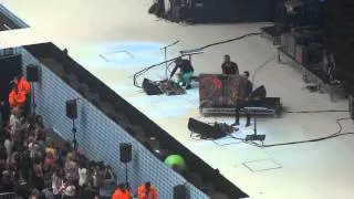 coldplay - paradise - Capital summertime ball 2012.