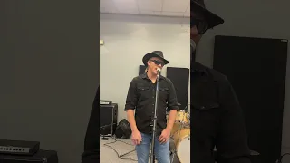 Elvis Presleys in the ghetto cover song