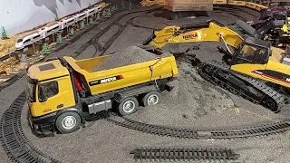 Bachoe FAILS Loading Truck Oleng #excavator #excavators #backhoe