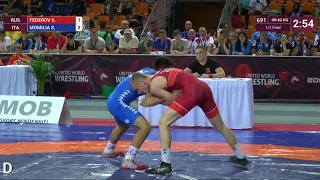 1/2 GR - 62 kg: S. FEDEROV (RUS) v. S. MOMILIA (ITA)