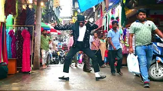 Tu cheez badi hai mast mast 😎🔥 | Akshay kumar | Dance in public 😱🔥|