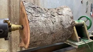 Amazing Woodturning Skills Art - Carpenter With Hands Are Always Creative On Lathe