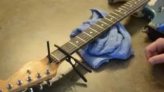 How to Adjust the Truss Rod – Fender Strat