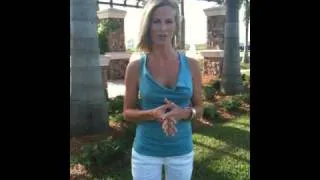 Misty R. gets her FREE iPhone from GradMail and does a quick video from her 3G-S