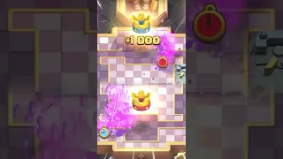 Rarest Moment in Clash Royale 😳