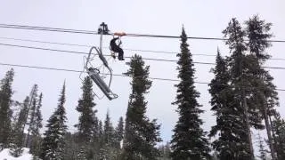 Chairlift Evacuation demonstration by Big White Ski Patrol