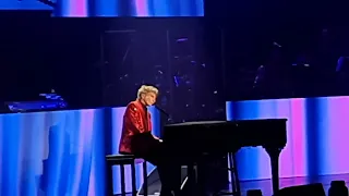 This one's for you - Barry Manilow @ the dunken donuts center