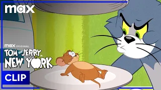 Tom Orders Room Service | Tom & Jerry In New York | Max Family