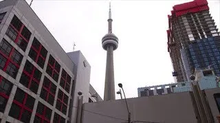 How to Hyperlapse Spin a Camera Around the CN Tower - Videography