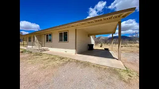 1 bedroom/1 bath with carport, mountain views and evaporative cooling in Bisbee!