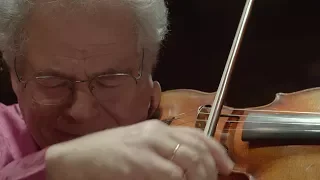 Perlman Reviews "Itzhak"