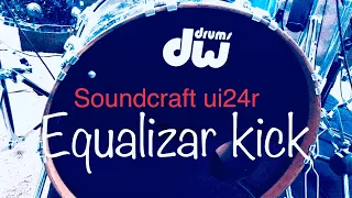 Como equalizar bombo kick (mixer soundcraft ui24R en español y mixer dijitales .usa 🎧