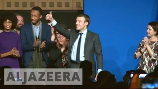 France's Macron closes in on Marine le Pen