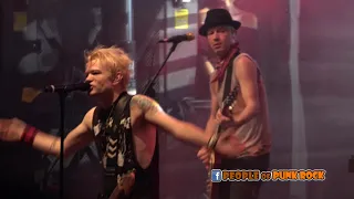 SUM 41 - Walking Disaster @ Festival d'Été de Québec - 2018-07-15 FEQ