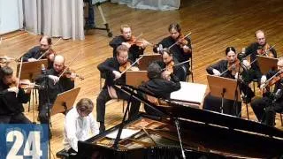 F.Chopin Concerto No.1 E-minor, Krimer, Bashmet, Moscow Soloists LIVE, Mov. 2.wmv