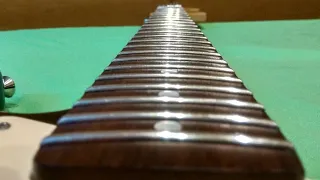 Установка Ладов Sintoms 3мм. на гриф Squier (Fender) Affinity (Installing the frets on the neck)