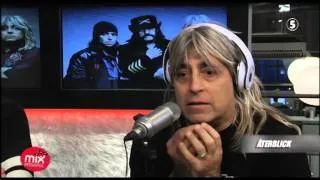 Mikkey Dee - "Han gick runt med blödande händer och plåster"