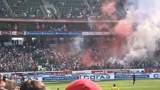 Lokomotiv Supporters pyro vs. CSKA Moscow