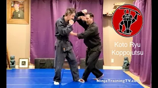 Koto Ryu Fighting Form - Kyogi (Whipping Off Technique)