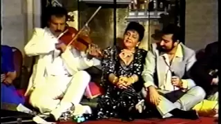 Bijan Mortazavi violin at Hayedeh & Sattar Concert, Los Angeles 1989 - بیژن مرتضوی هایده ستار