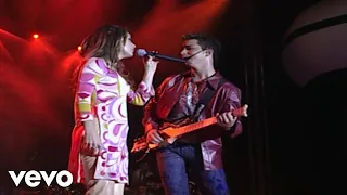 Sandy e Junior - Quando Você Passa (Turu Turu) (Ao Vivo No Rio De Janeiro / 2002)