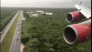 ✈ Посадка самолета в дождь, Landing  in a storm Dominican Republic Punta Cana, Boeing 747