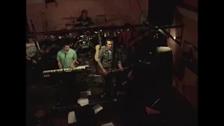 10. Smashing young man - Tributo a Collective Soul - Mantra AQP en vivo Frog's Bar Nov. 2010