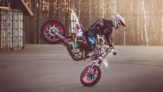 TRR 2014 - Episode 7/10 - Sunny Supermoto Sunday