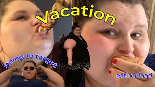 Amberlynn Reid Going On Vacation To Get Away From Her Busy Life *Eat In A Hotelroom*