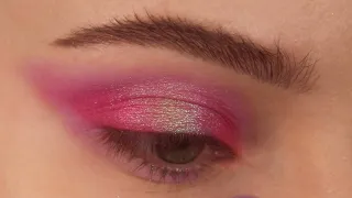 Розовый летний макияж глаз с палеткой Tammy Tanuka "Смущенный Улыбчивый Аксолотль"