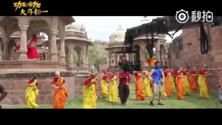 Behind the scenes of "Kung fu yoga"