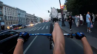 От дома до центра города НА ЗАДНЕМ КОЛЕСЕ