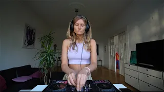 cat trip house mix berlin