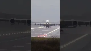 💨Crosswind pushes A380 on takeoff