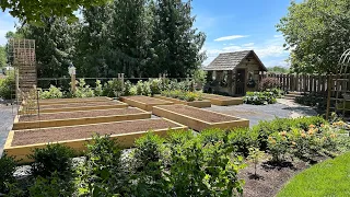 Setting Up Drip Irrigation in My Parent’s NEW Raised Beds! 💦💚🌿 // Garden Answer