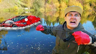 I Found Car Underwater During A Magnet Fishing and Took It Out!