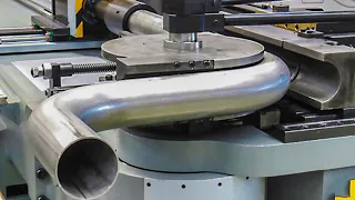 You never see powerful steel bending machines like this. Incredible bending process technology.