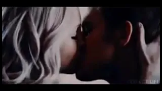 Stefan and Caroline уходи