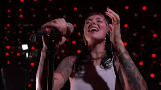 Sleigh Bells - And Saints (Live on KEXP)